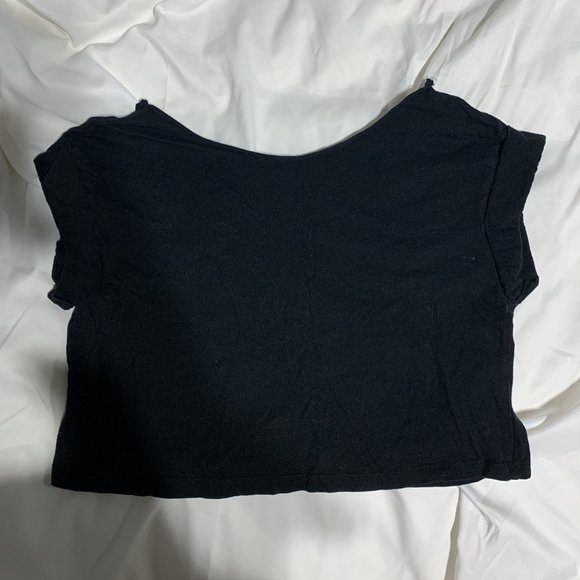 D.A.R.E. Off-the-Shoulder Crop-top size S-M - Picture 2 of 2